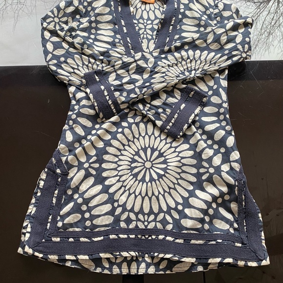 Classic Tory Burch Tunic - Picture 3 of 4